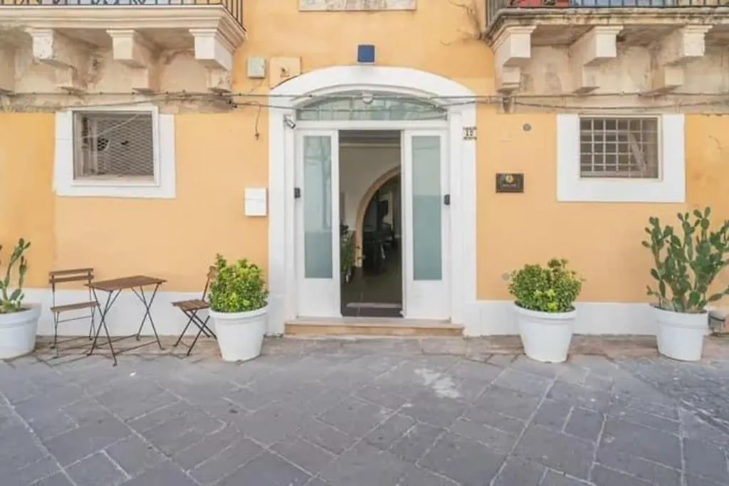 Holiday home Judeka Suite Ortigia With Jacuzzi Syracuse